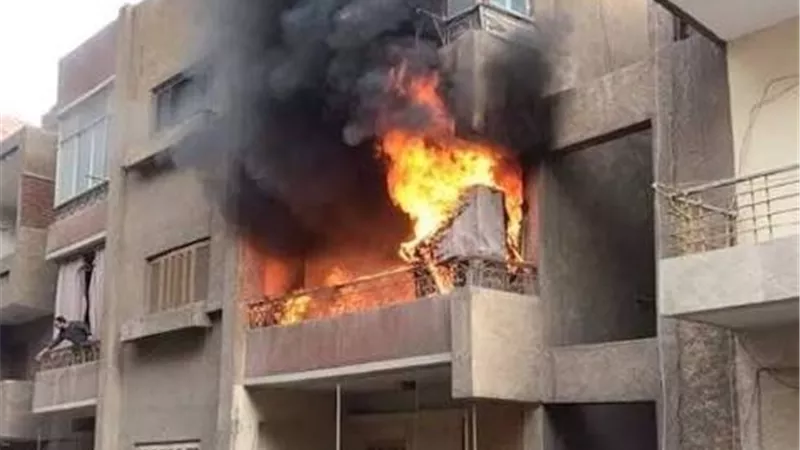 إنقاذ سيدة وابنتها من حريق بشقة سكنية شرق الإسكندرية