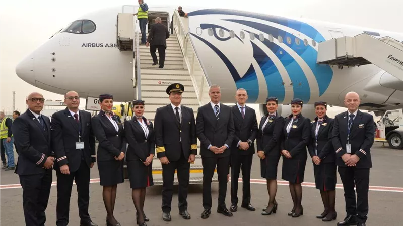 وصول أول طائرة A350-900 لتنضم رسميًا إلى أسطول مصر للطيران