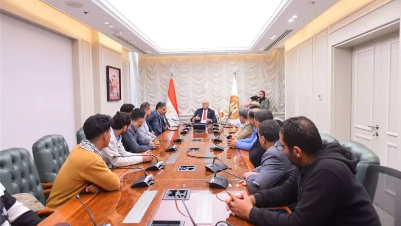 نجاح مفاوضات وزير العمل.. إنهاء إضراب عمال جيد تكستايل إيجيبت بالعاشر من رمضان
