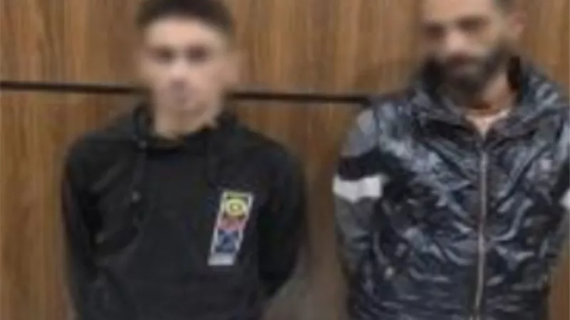 القبض على شخصين لتعديهما بسلاح أبيض ومحاولة سرقة مواطن بالإكراه بالزيتون