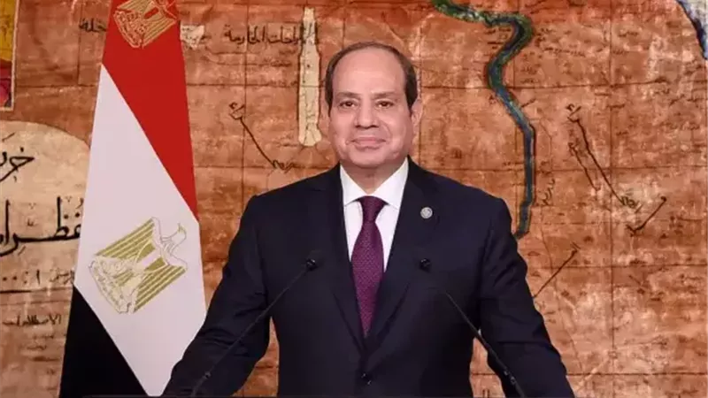 الرئيس السيسى يوفد مندوبا للتعزية في وفاة مفيد محمود شهاب