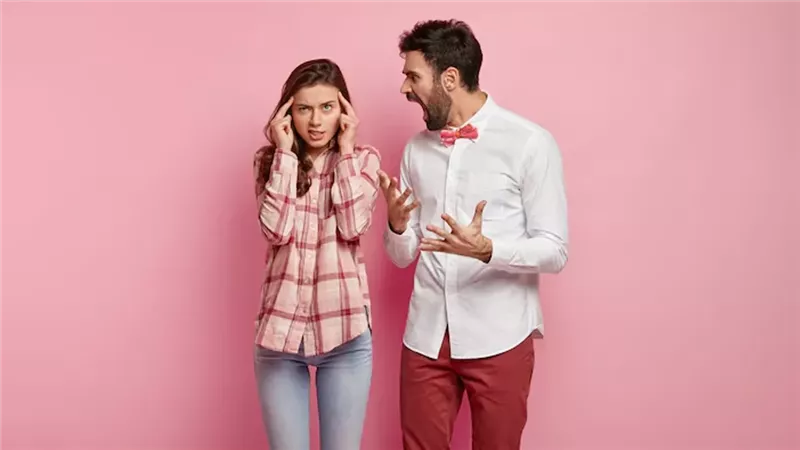 في عيد الحب.. لماذا يتشاجر الأزواج؟ 