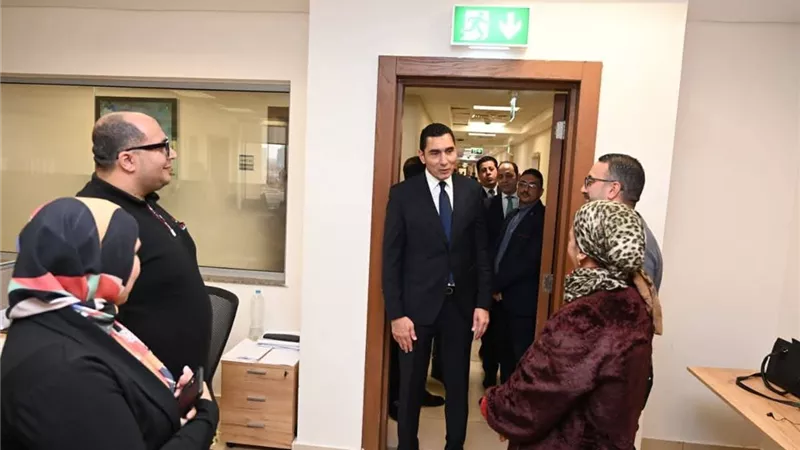 الرياضة: العمل بروح الفريق لتحقيق نقلة نوعية في الخدمات المقدمة للشباب