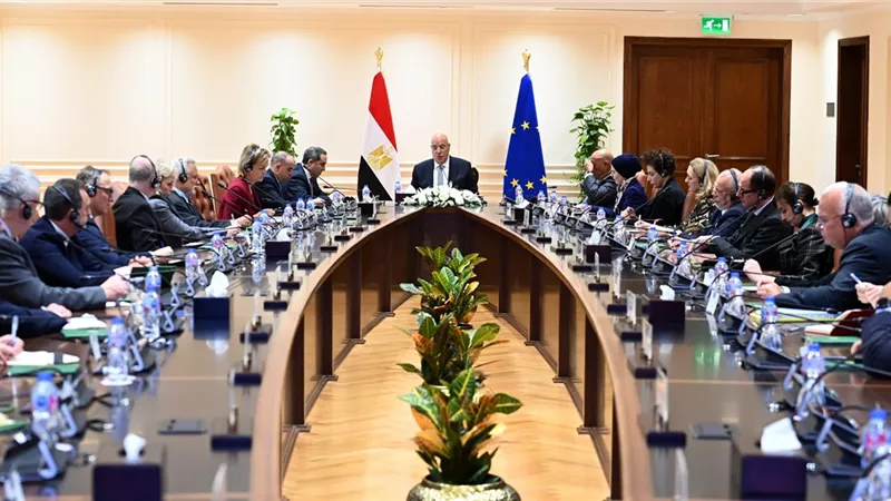 رئيس مجلس النواب يستقبل سفراء دول الاتحاد الأوروبي في مصر