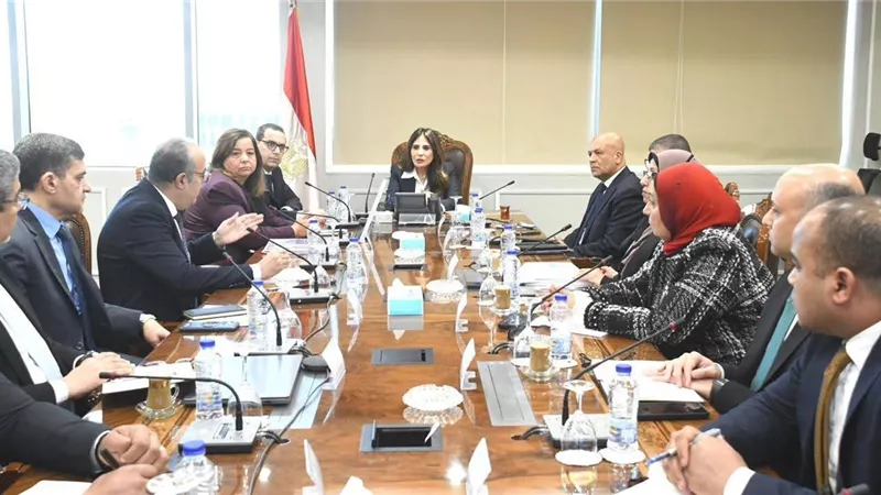 وزيرة الإسكان تتابع تنفيذ «سكن كل المصريين» وتسجيل بدائل الإيجار القديم