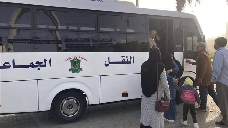 محافظ المنيا يعلن توفير  16 أتوبيس نقل جماعي داخل مدينة المنيا