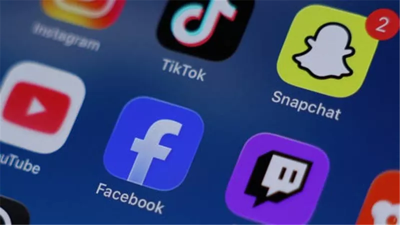 قانون متكامل لضبط المحتوى الرقمي وحماية قيم المجتمع المصري علي طاولة البرلمان.. تفاصيل 