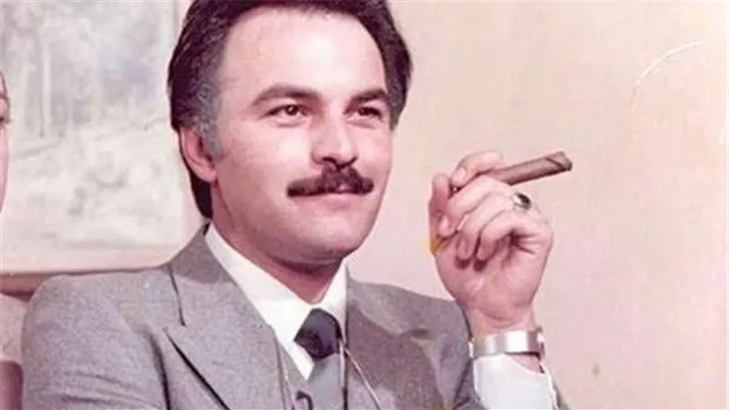 في ذكرى وفاة حاتم ذو الفقار.. شرير الشاشة الذي أحبّه الجمهور