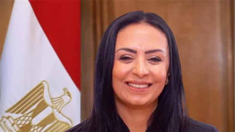 تضامنا مع الأشقاء.. وزيرة التضامن تزور شمال سيناء لمتابعة إدخال المساعدات إلى غزة 