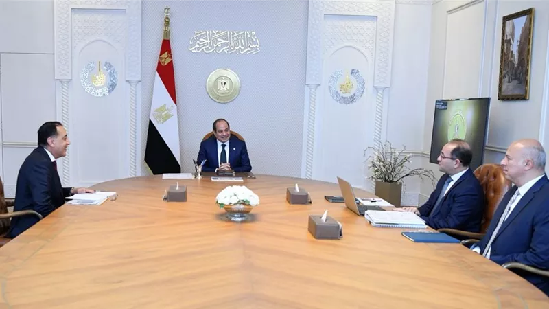السيسي يوجه الحكومة بإطلاق حزمة دعم رمضان وصرف مرتبات فبراير قبل الشهر الكريم