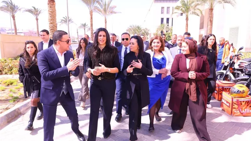 مبادرة «سكة رزق».. وزيرة التضامن تدعم خريجي دور الرعاية