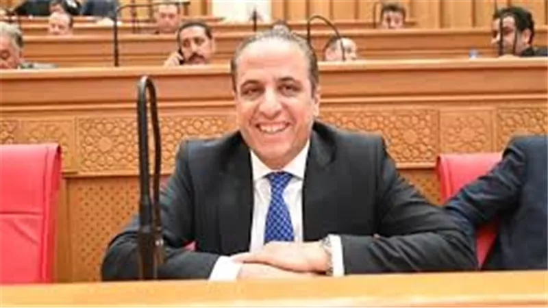 طلب إحاطة ضد إضافة العربي والتاريخ للمجموع الكلي لطلاب المدارس الدولية