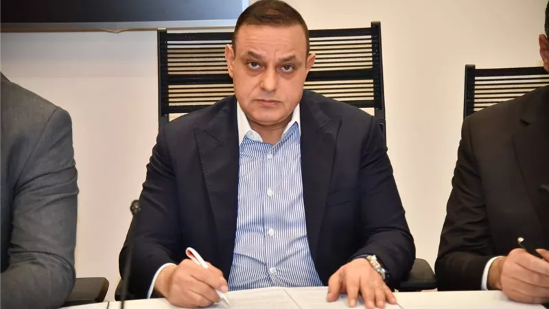 وكيل «إسكان النواب» يطالب بحزمة حماية اجتماعية لمواجهة تداعيات ارتفاع أسعار الوقود