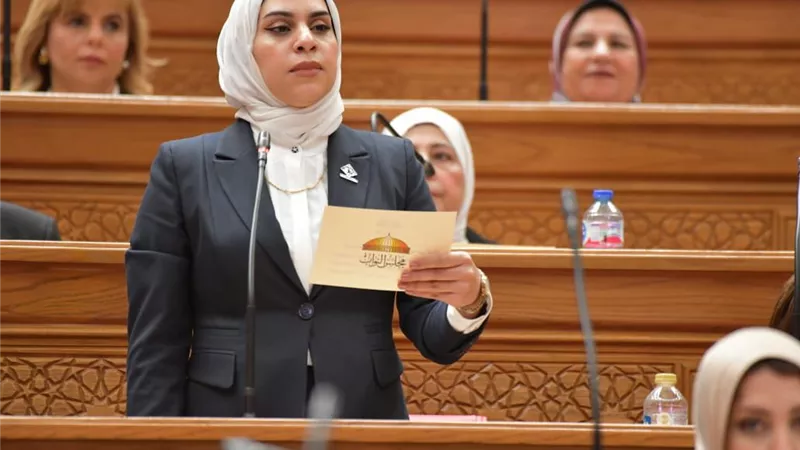 مشروع قانون الأحوال الشخصية.. خفض سن الحضانة وتنظيم الاصطحاب وعقوبات تصل للحبس 3 أشهر