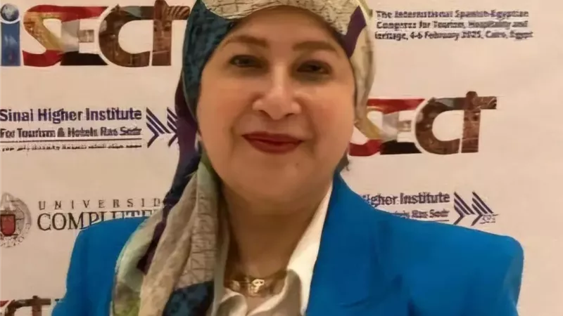 قرار جمهوري بتعيين سمر مصطفى كمال عميدا لكلية السياحة والفنادق بالجامعة