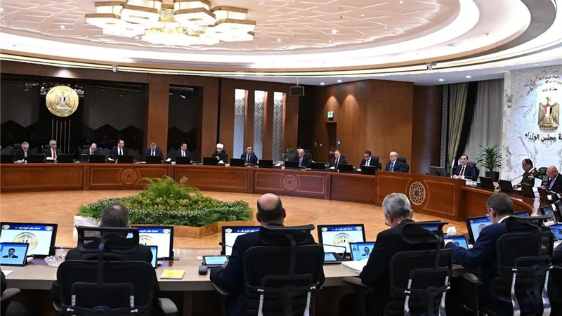مجلس الوزراء ينعى «شيخ الإذاعيين» فهمي عمر رئيس الإذاعة المصرية الأسبق
