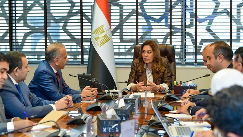 التنمية المحلية: الموافقات على تداول المخلفات الطبية تصدر خلال 15 يوماً