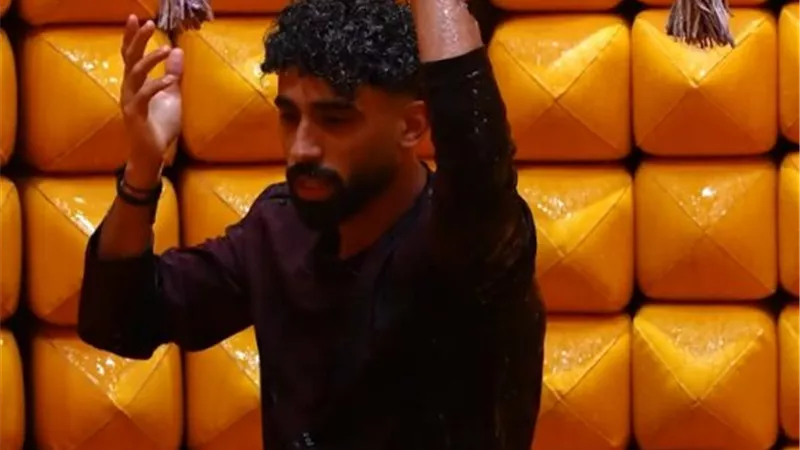 مروان عطية يختار الشناوي.. و«رامز ليفل الوحش» يفاجئه بمسدسه المطاطي