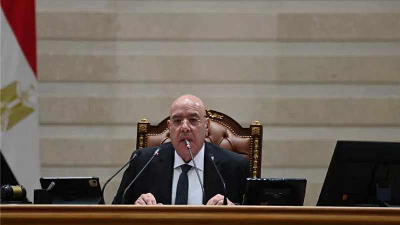 رئيس مجلس النواب يستنكر الاعتداءات الإيرانية على عدد من الدول العربية