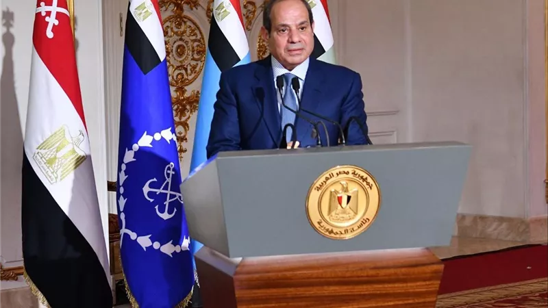 الرئيس السيسي: غلق مضيق هرمز سيكون له تأثير على تدفقات البترول والأسعار