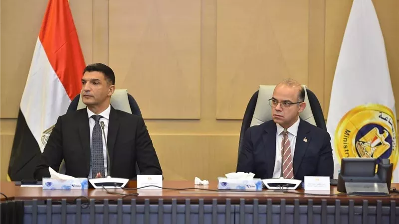 كيف يعزز قطاع الصناعات الطبية الصادرات ويفتح أسواقًا جديدة للاستثمار؟