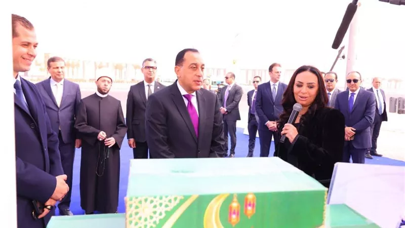 مدبولي يؤكد: كل خطوات «أبواب الخير» هدفها حماية كرامة المواطن