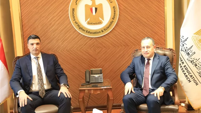 تعاون أكاديمي جديد.. دراسة إنشاء فرع لجامعة إسبانية وتأسيس مراكز تميز علمي