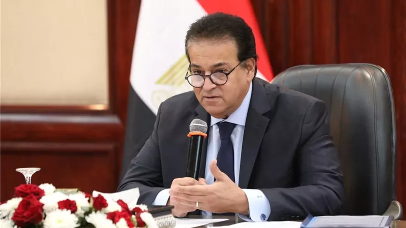 الكشف المبكر والعلاج المجاني.. خطة الصحة لمواجهة الفيروسات