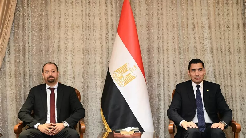 وزير الشباب يستقبل وفد منظمة التعاون الاقتصادي والتنمية (OECD)