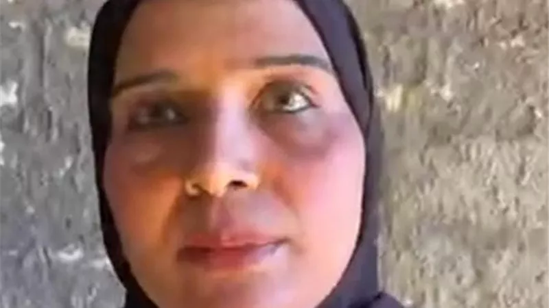 أسرة بالبحيرة تستغيث بعد اقتحام منزلها والاعتداء عليهم بأسلحة بيضاء بسبب الأطفال