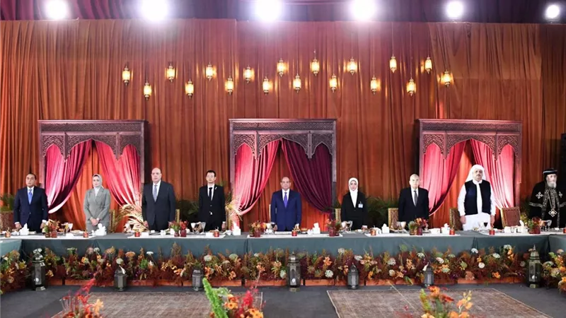 السيسي: مصر تدعو لخفض التصعيد ودعم الأشقاء العرب