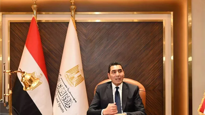 وزير الشباب يصدر عدد من القرارات ضمن خطة شاملة لضبط وإعادة هيكلة العمل بمراكز الشباب