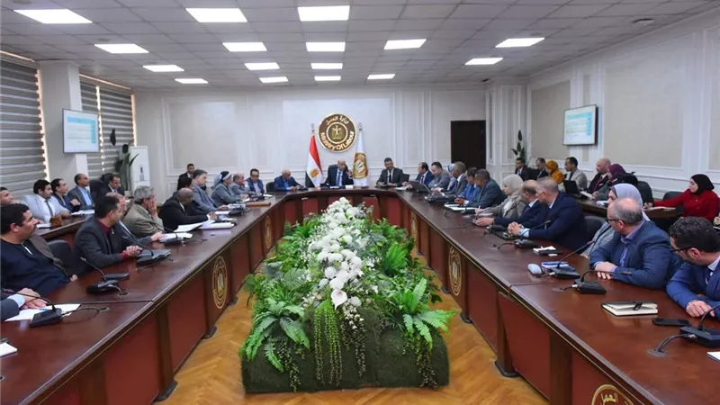 العمل: فتح الحوار لمناقشة طلبات تعديل بعض أحكام قانون المنظمات النقابية العمالية