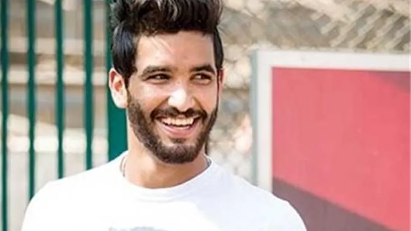 بعد أزمة النفقة مع بسنت أحمد.. اللاعب صالح جمعة يغادر قسم الشرطة 