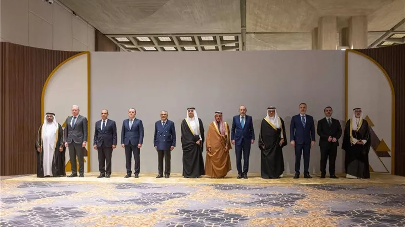 مصر تؤكد تضامنها مع الخليج.. وزير الخارجية يشارك في الاجتماع الوزاري بالرياض