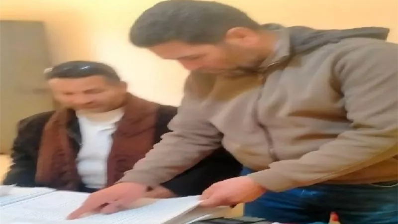 مدير زراعة شبراخيت يتابع صرف الأسمدة للمزارعين بالجمعيات 