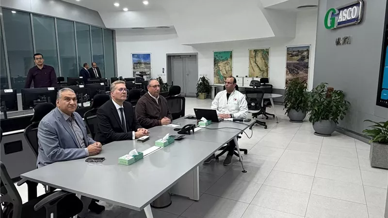بمناسبة عيد الفطر.. وزير البترول يتابع جاهزية الشبكة القومية للغاز الطبيعي “NATA”