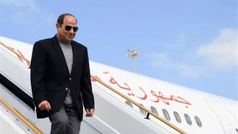 الرئيس السيسي يبدأ زيارة البحرين وسط استقبال حافل من الملك حمد بن عيسى