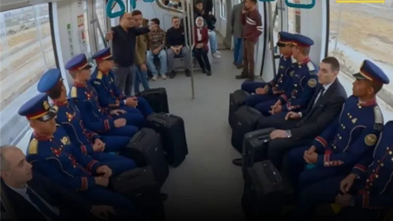 ملحمة نقل حديثة.. رحلة عودة طلبة الأكاديمية والمواطنين تتحول إلى تجربة تكنولوجية في العيد