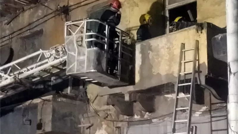 انهيار عقار بحي الجمرك في الإسكندرية وتحرك عاجل من الأجهزة التنفيذية 