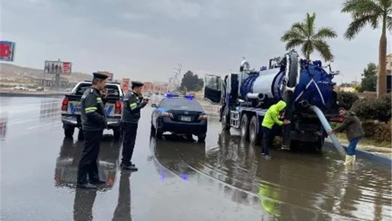 توجيهات عاجلة من وزير الداخلية في ظل تقلبات الطقس وسقوط الأمطار