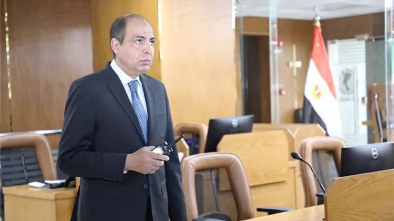 محافظ المنيا يتابع تقلبات الطقس ويوجه بانتشار فرق الرصد ميدانيًا