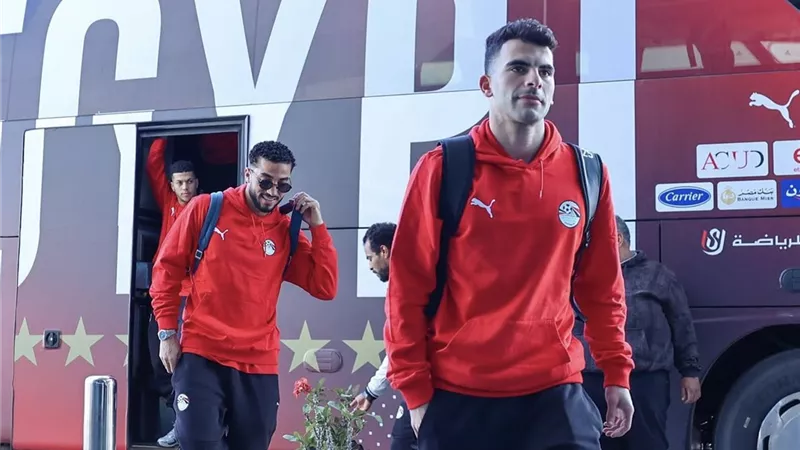 بعثة منتخب مصر تغادر السعودية متجهة لإسبانيا