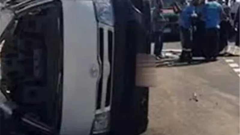 إصابة 10 أشخاص في حادث انقلاب ميكروباص بطريق إسكندرية الصحراوي