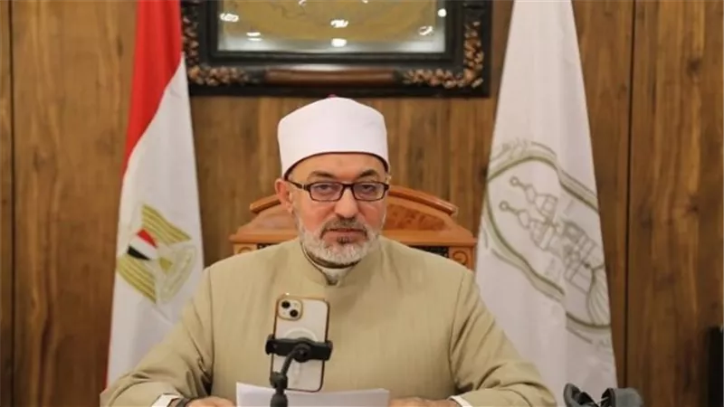 مفتي الجمهورية يعزي وزير الزراعة في وفاة والدته