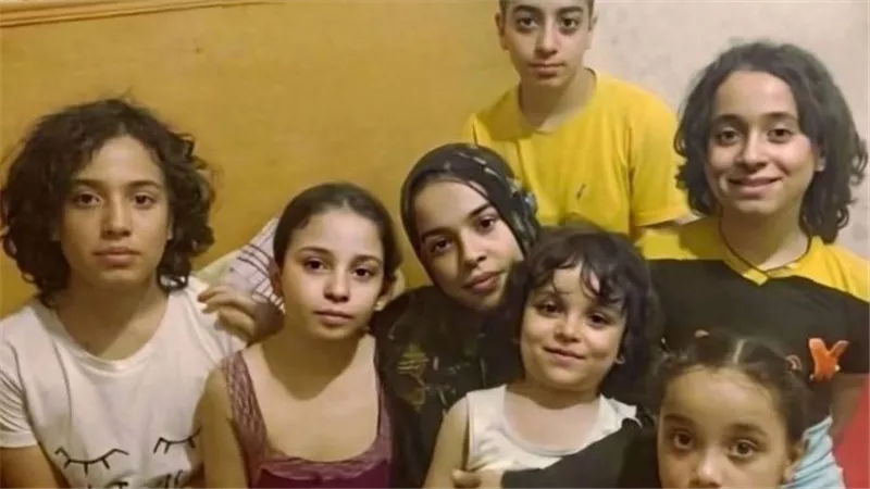 عاش يومين جنب الجثث.. تفاصيل ساعات الرعب الأخيرة للناجي الوحيد من جريمة كرموز 