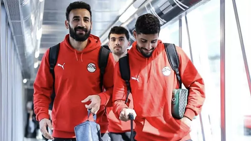  بعثة منتخب مصر تصل إلى إسبانيا