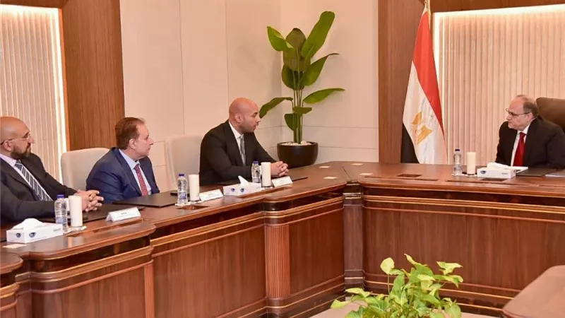 رئيس هيئة الدواء: الهيئة تولي ملف توطين صناعة الدواء أولوية قصوى