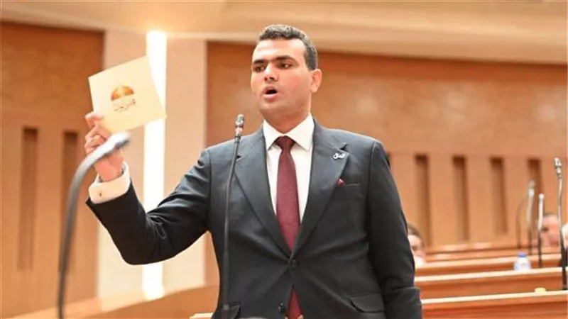 برلماني يطالب بدعم عاجل لمواجهة أزمة علاج الأطفال المصابين بالأمراض النادرة