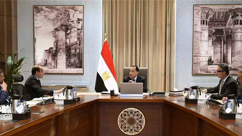 رئيس الوزراء يتابع الاستعدادات الجارية لتوريد القمح المحلي